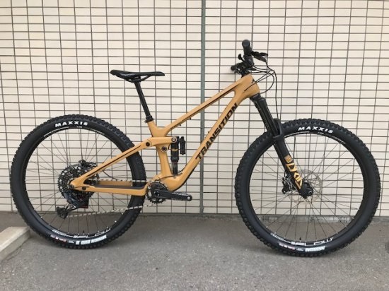 transitionフルサス　バラ売り可能　愛知県引き取り可能　タイムセール中 transitionフルサス バラ売り可能 愛知県引き取り可能 タイム